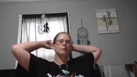 Snapshot of jadeluv chatting on October 19, 4:18 pm JadeLuv online show from October 19, 4:18 pm