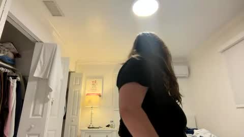 jademonroe0522 online show from October 21, 11:00 am