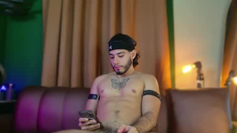 Jaden Feynman online show from November 6, 4:57 am