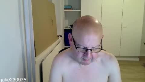 Jake2309 online show from November 7, 9:26 pm