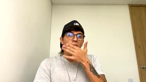 JAKE BOO online show from January 4, 9:31 pm