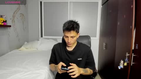 JAKE BOO online show from September 13, 3:06 am