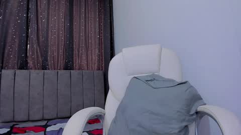 Snapshot of jake_evanss_ chatting on January 9, 5:22 pm JAKE online show from January 9, 5:22 pm