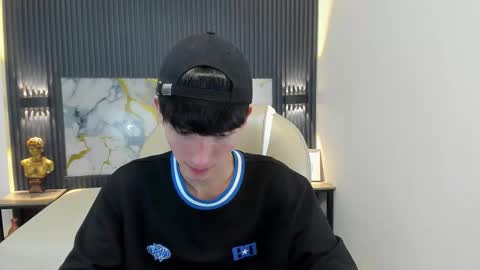 Snapshot of jake_evanss_ chatting on October 11, 8:40 pm JAKE online show from October 11, 8:40 pm