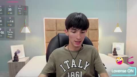 Snapshot of jake_evanss_ chatting on November 25, 9:48 pm JAKE online show from November 25, 9:48 pm