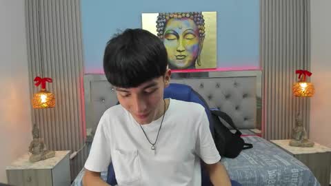 Snapshot of jake_evanss_ chatting on December 16, 8:03 pm JAKE online show from December 16, 8:03 pm