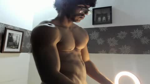 jake_hill1 online show from January 13, 1:45 am