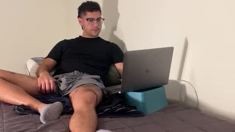 Snapshot of jakesexhibition chatting on October 18, 7:53 am Jake Porter online show from October 18, 7:53 am