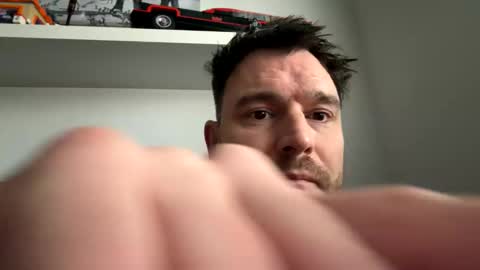 Snapshot of jakeuk05 chatting on December 1, 9:47 am jakeuk05 online show from December 1, 9:47 am