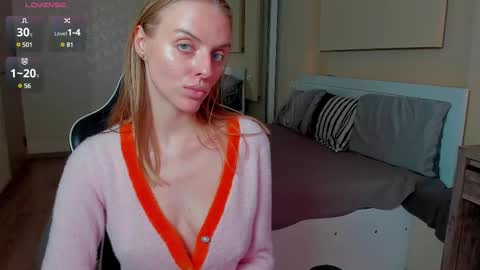 Sofia online show from February 25, 1:28 pm