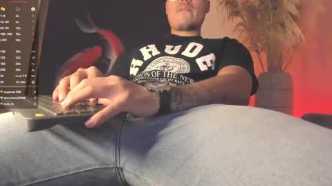 Snapshot of james_carter7 chatting on September 11, 6:35 am Juan online show from September 11, 6:35 am