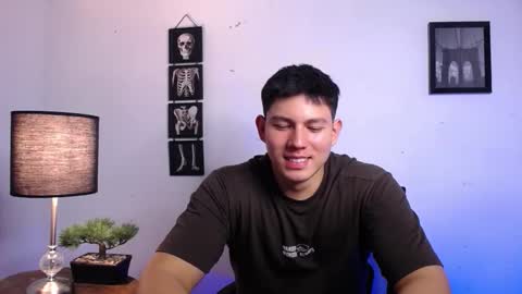 james_cr online show from November 9, 1:15 am