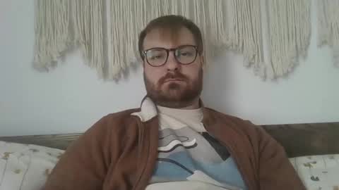 Snapshot of james_heron chatting on February 22, 1:35 pm James Heron online show from February 22, 1:35 pm