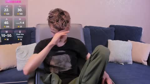 James online show from December 9, 7:39 pm