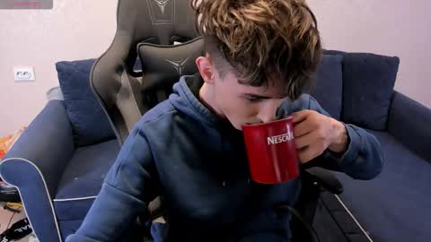 James online show from September 18, 9:06 pm