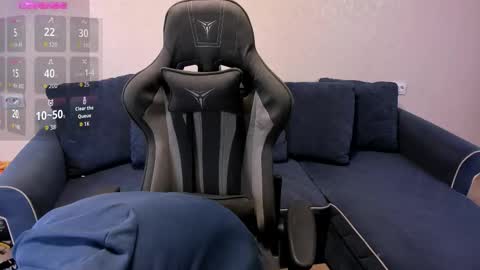 James online show from September 19, 8:09 pm