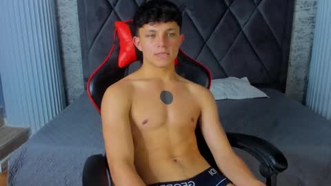 jamesgolden_ online show from March 3, 3:31 pm