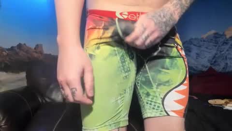 OF - Jamiejordans online show from December 6, 10:19 pm