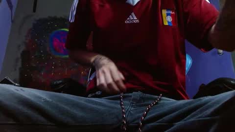 Jammes. online show from January 18, 5:37 pm