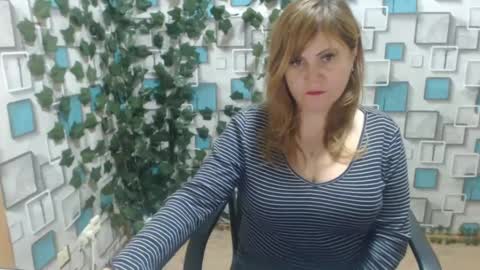 janaloveli online show from February 10, 5:09 pm