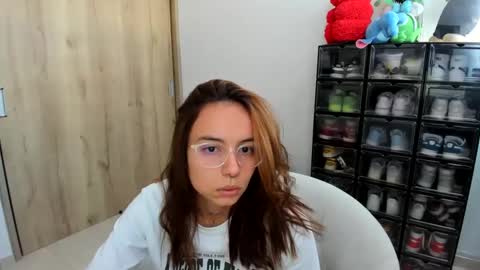 jane_ady online show from December 18, 3:11 pm