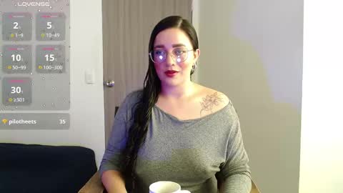    online show from December 28, 6:40 pm