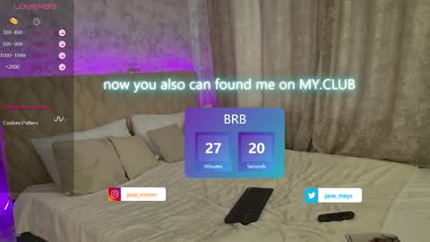 Snapshot of jane_meys chatting on March 8, 8:11 am your kitty JANE roawww online show from March 8, 8:11 am