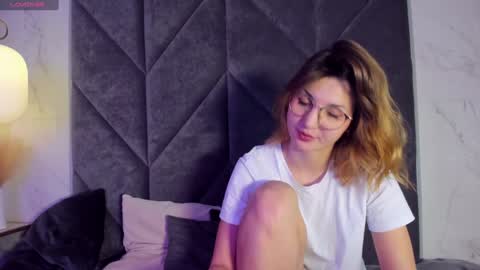 Jane online show from February 3, 9:30 am