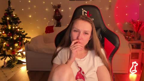 Snapshot of janegrey11 chatting on January 13, 12:35 pm Jane online show from January 13, 12:35 pm