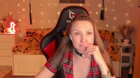 Snapshot of janegrey11 chatting on September 9, 2:22 am Jane online show from September 9, 2:22 am