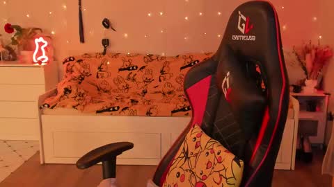 Snapshot of janegrey11 chatting on September 14, 2:22 am Jane online show from September 14, 2:22 am