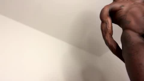 Snapshot of janstallionx chatting on December 15, 10:14 pm Janstallionx Independent official account online show from December 15, 10:14 pm