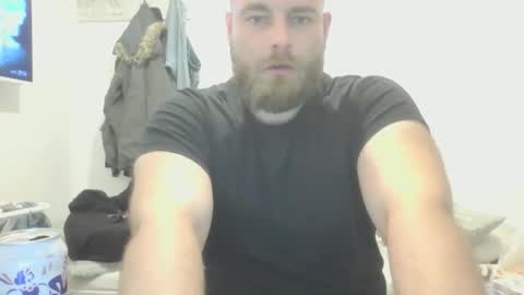 Snapshot of januszcygan chatting on October 22, 7:13 pm januszcygan online show from October 22, 7:13 pm