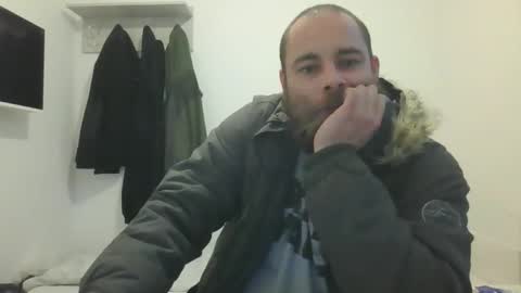 Snapshot of januszcygan chatting on November 23, 6:46 am januszcygan online show from November 23, 6:46 am