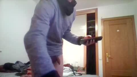 jarrygatito online show from December 1, 5:01 am