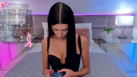 Jasmi online show from September 18, 5:09 am