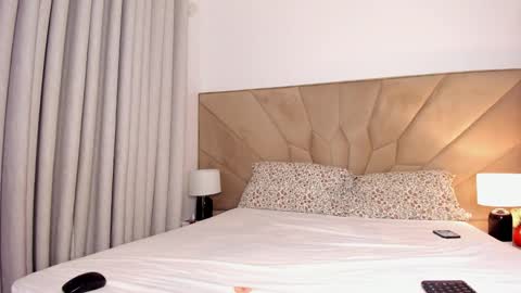 jasmin_melons online show from November 24, 2:55 am