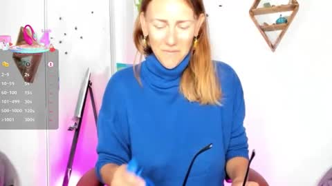 Jasmine Daze online show from October 14, 10:10 pm