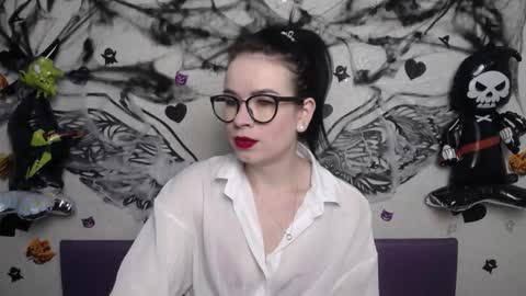 JasmineKouch online show from October 19, 5:24 pm