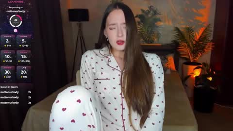 Jasmine online show from January 15, 11:21 am