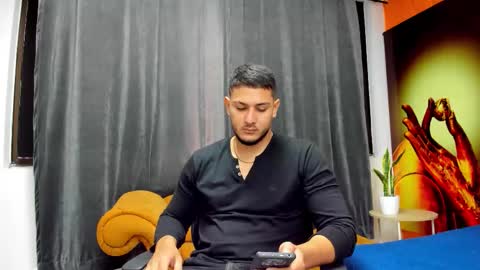 Snapshot of jason_shaw_ chatting on November 15, 5:42 pm Jasson Shaw online show from November 15, 5:42 pm