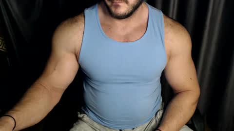 Snapshot of jasphermscl chatting on December 16, 10:34 pm JaspherMscl online show from December 16, 10:34 pm