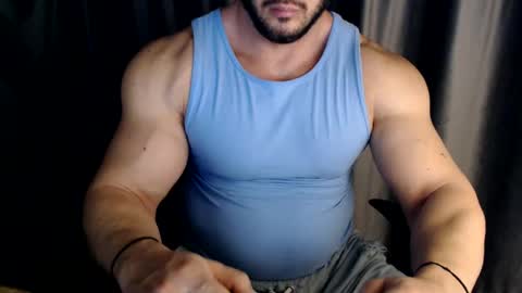 Snapshot of jasphermscl chatting on December 21, 10:28 am JaspherMscl online show from December 21, 10:28 am