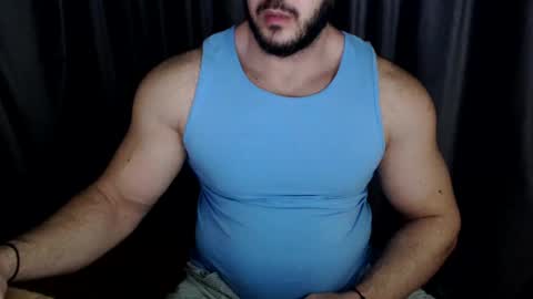 Snapshot of jasphermscl chatting on January 20, 10:37 pm JaspherMscl online show from January 20, 10:37 pm