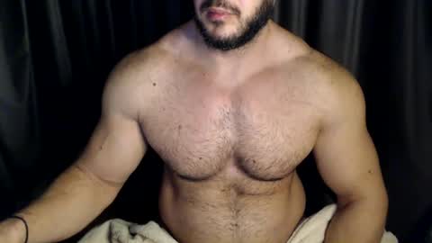 Snapshot of jasphermscl chatting on January 21, 1:39 am JaspherMscl online show from January 21, 1:39 am