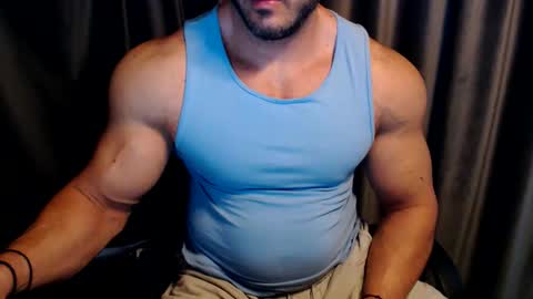 Snapshot of jasphermscl chatting on October 9, 6:22 am JaspherMscl online show from October 9, 6:22 am