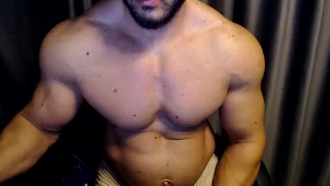 Snapshot of jasphermscl chatting on November 30, 3:21 am JaspherMscl online show from November 30, 3:21 am