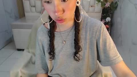 Snapshot of jass_thompson_s chatting on November 11, 1:00 pm Jass online show from November 11, 1:00 pm