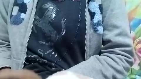 jasspreettt online show from December 14, 3:07 am