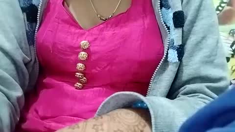 jasspreettt online show from December 15, 2:19 am